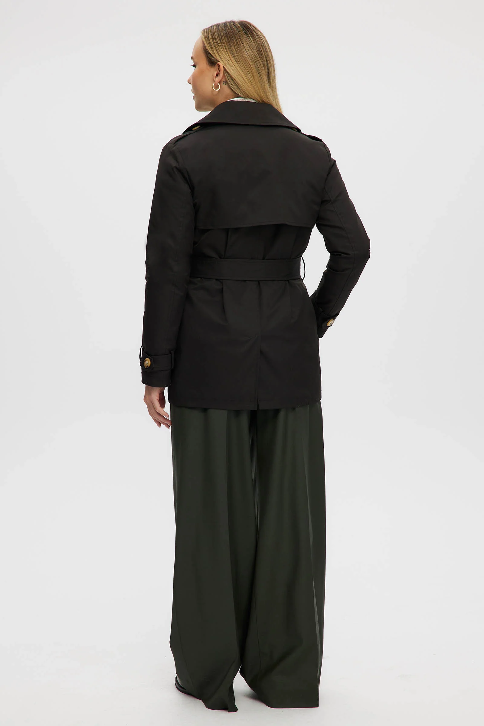 Amira - Image 8