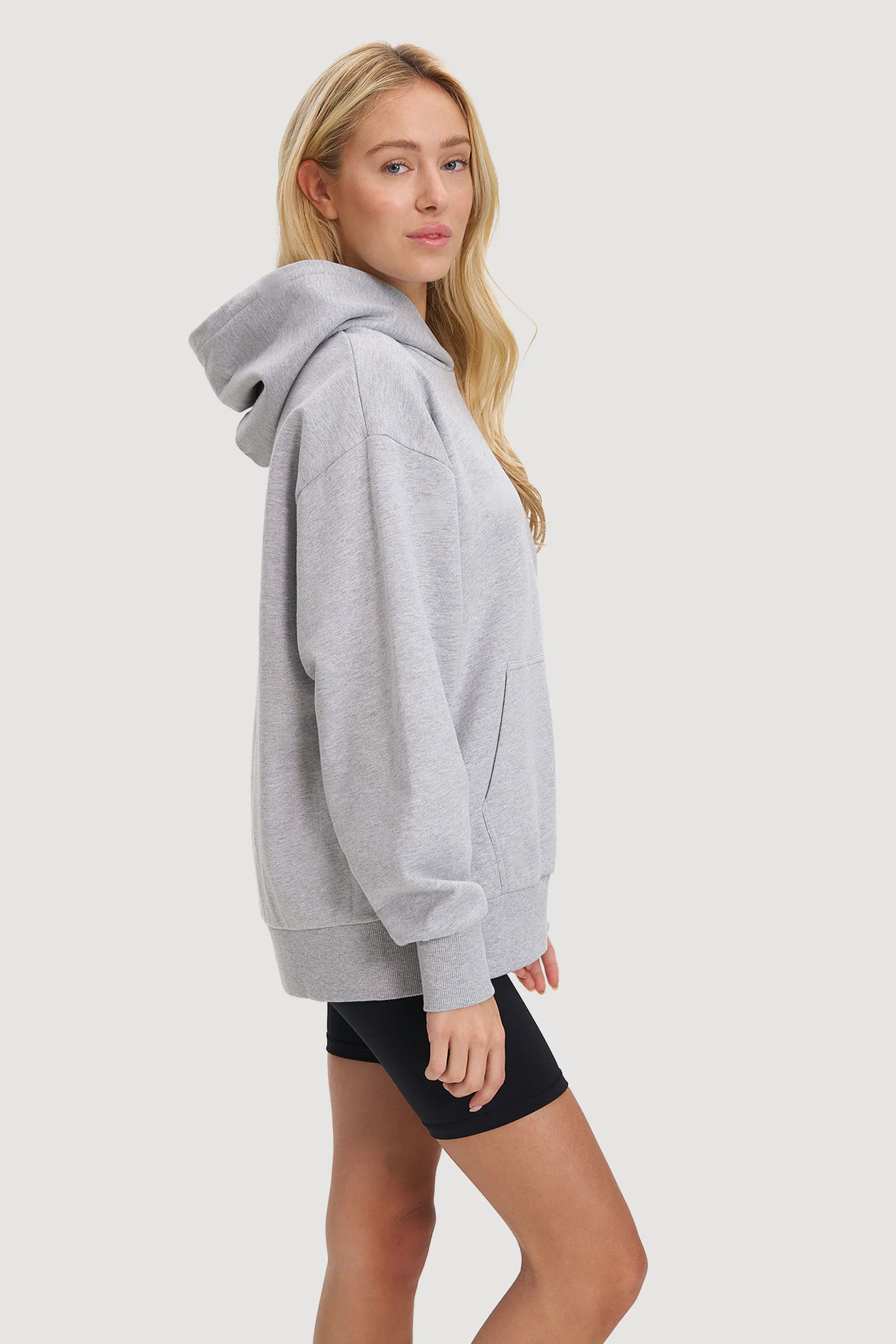Reign - Image 14