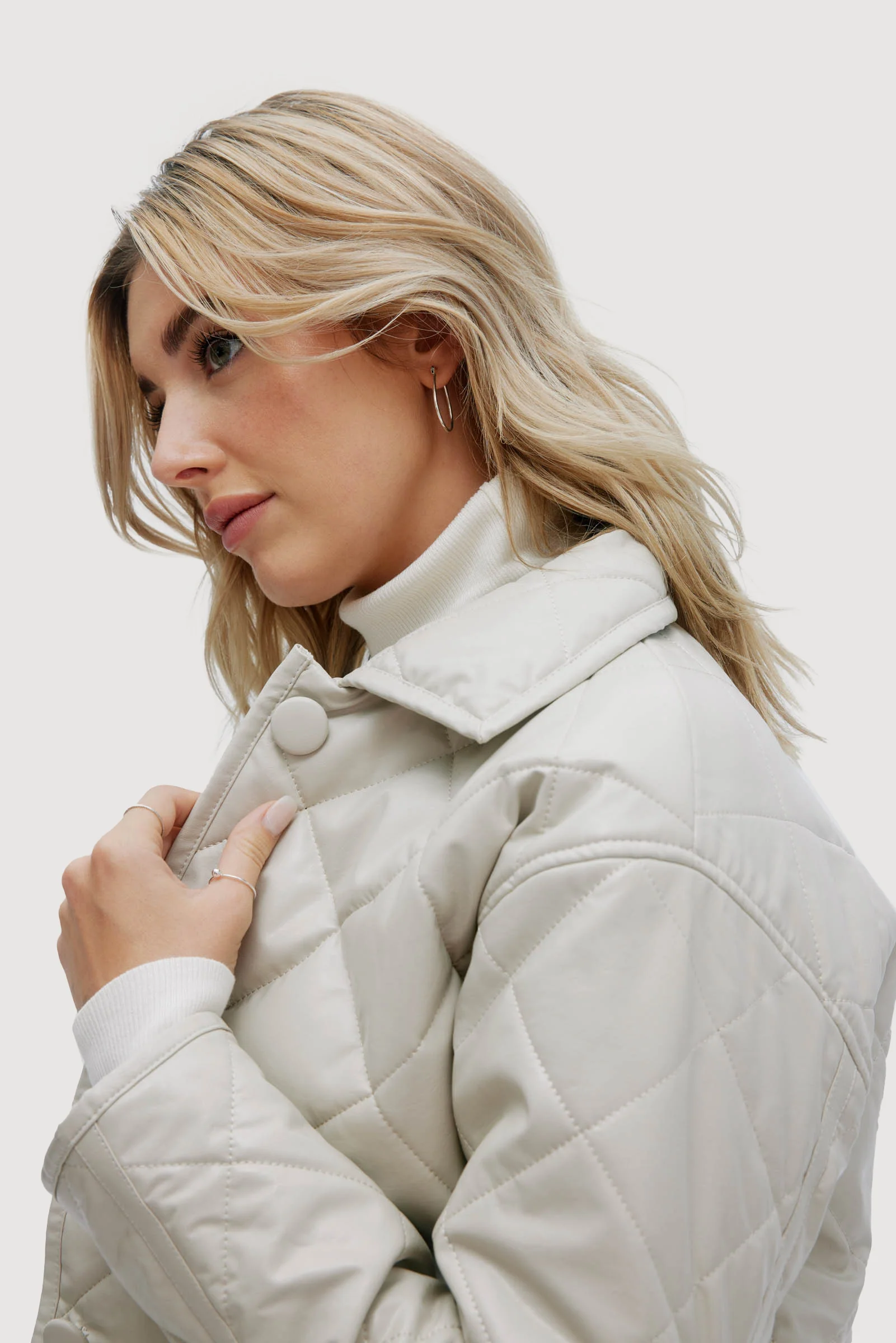 Alana - Image 6