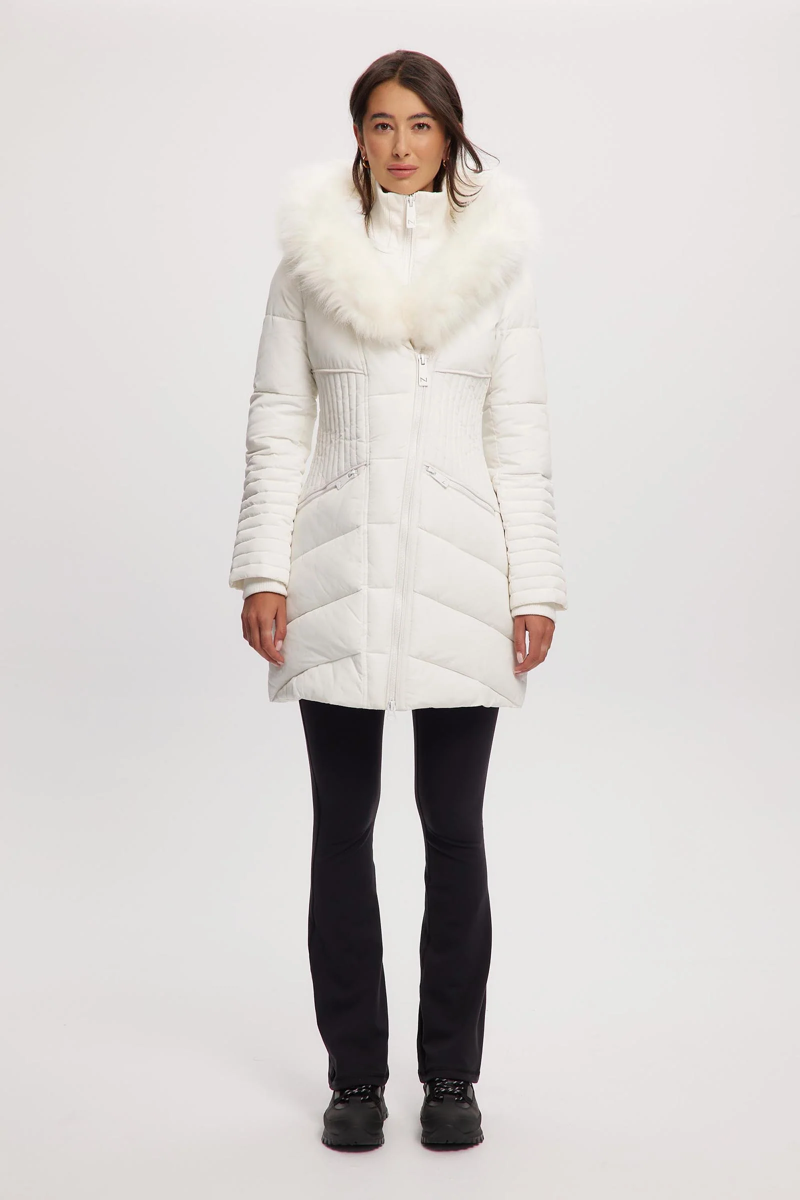 Gigi - Image 20