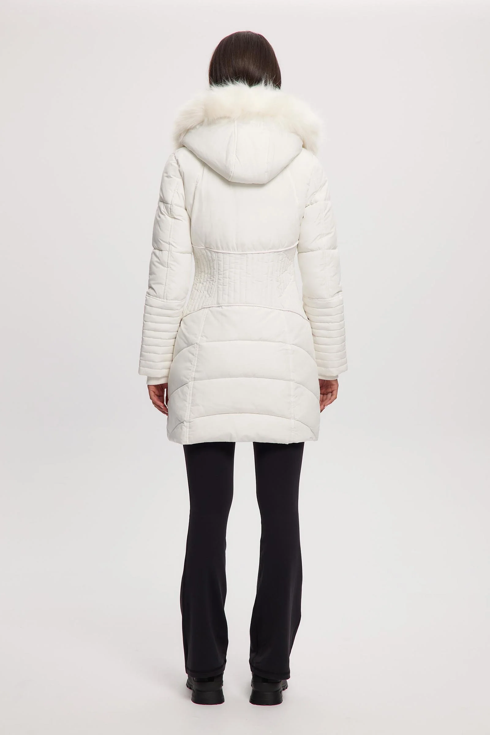 Gigi - Image 23