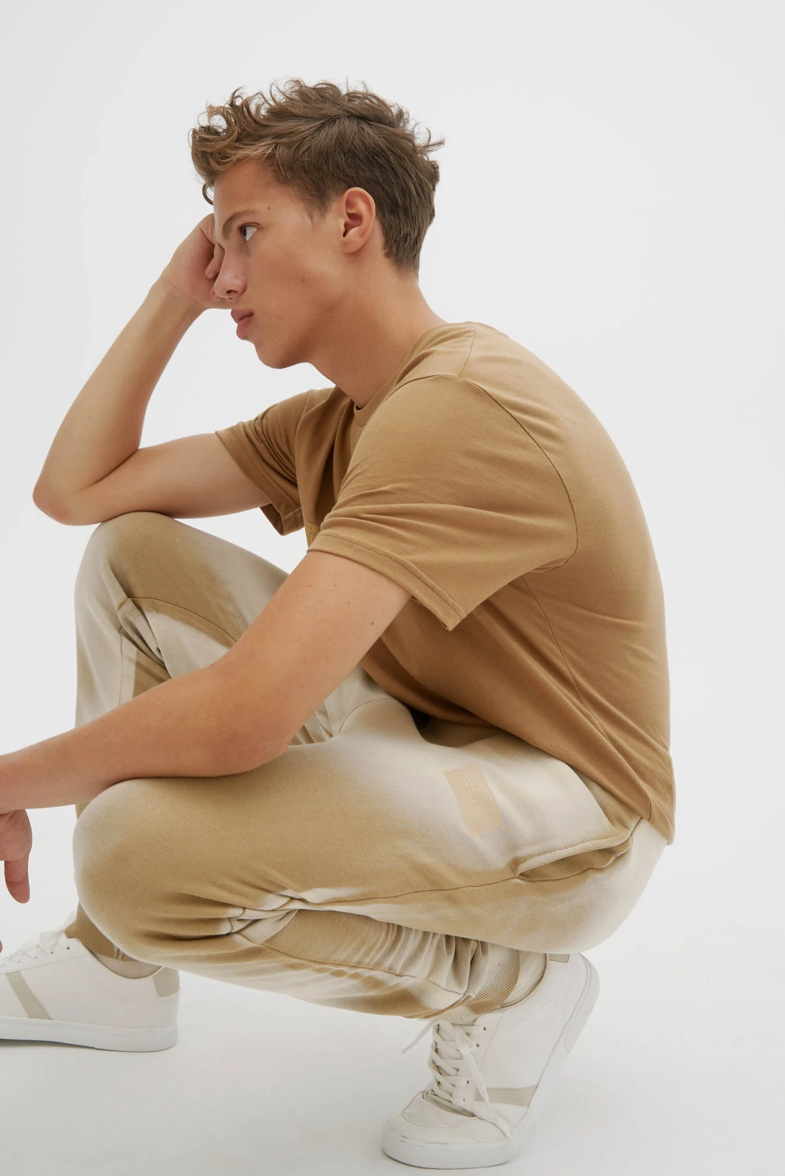 Curtis-02 - Image 3