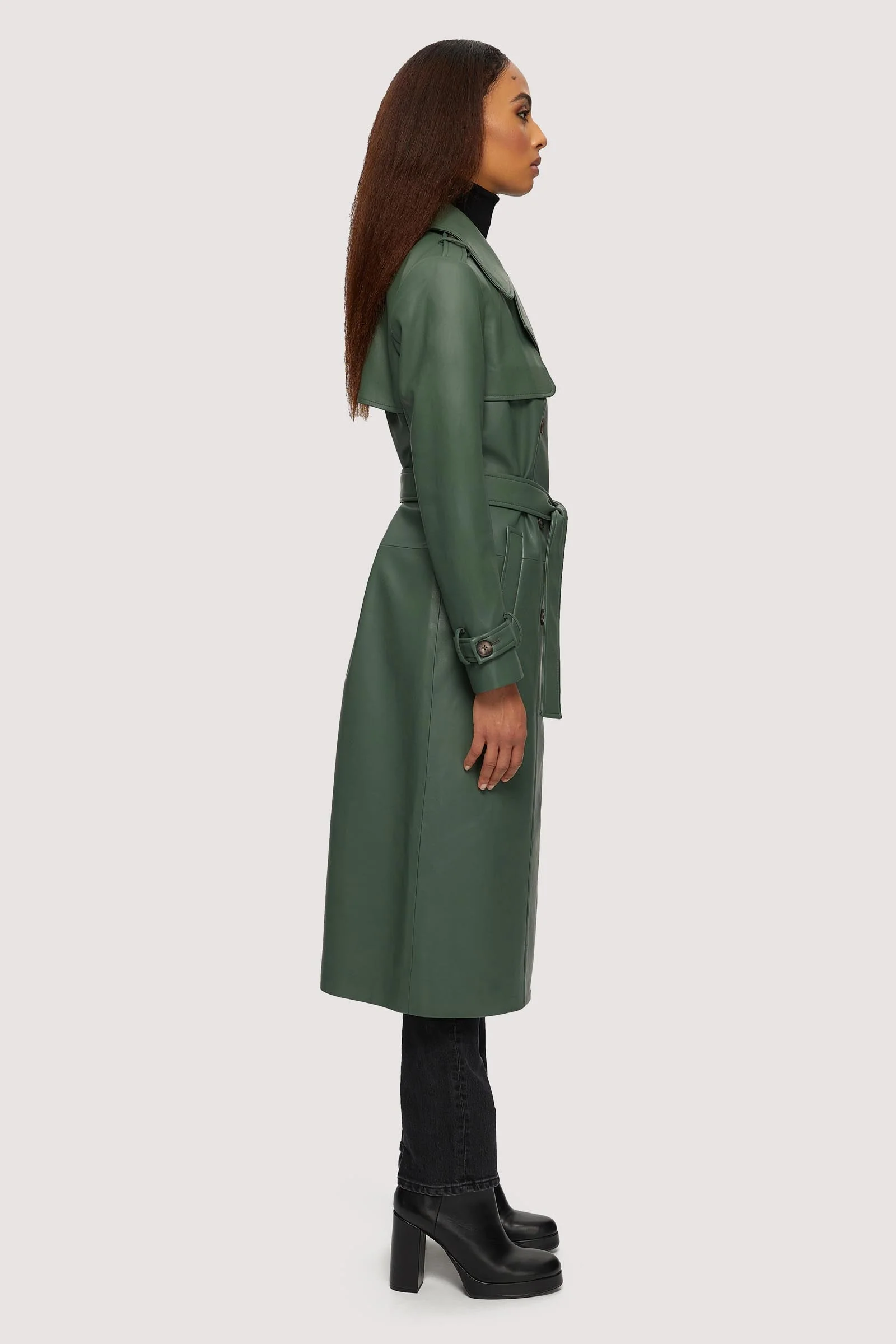 Albina - Image 13