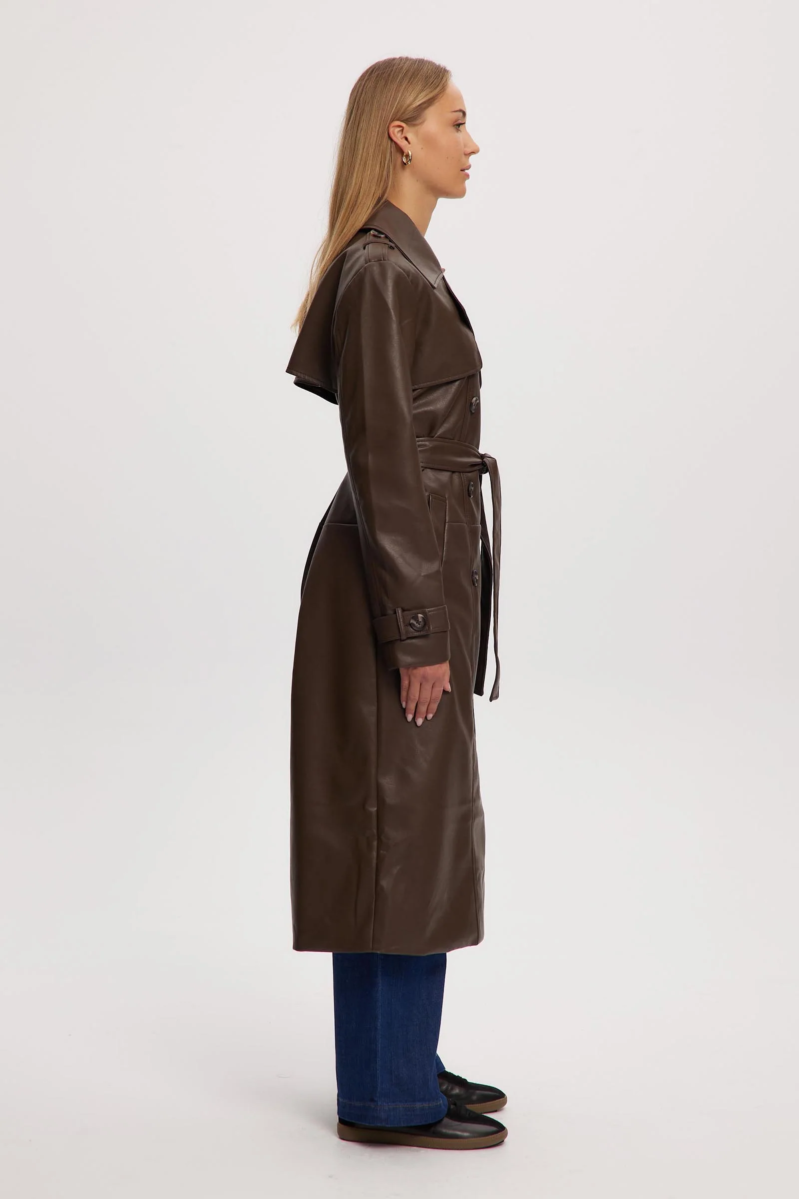 Albina - Image 3