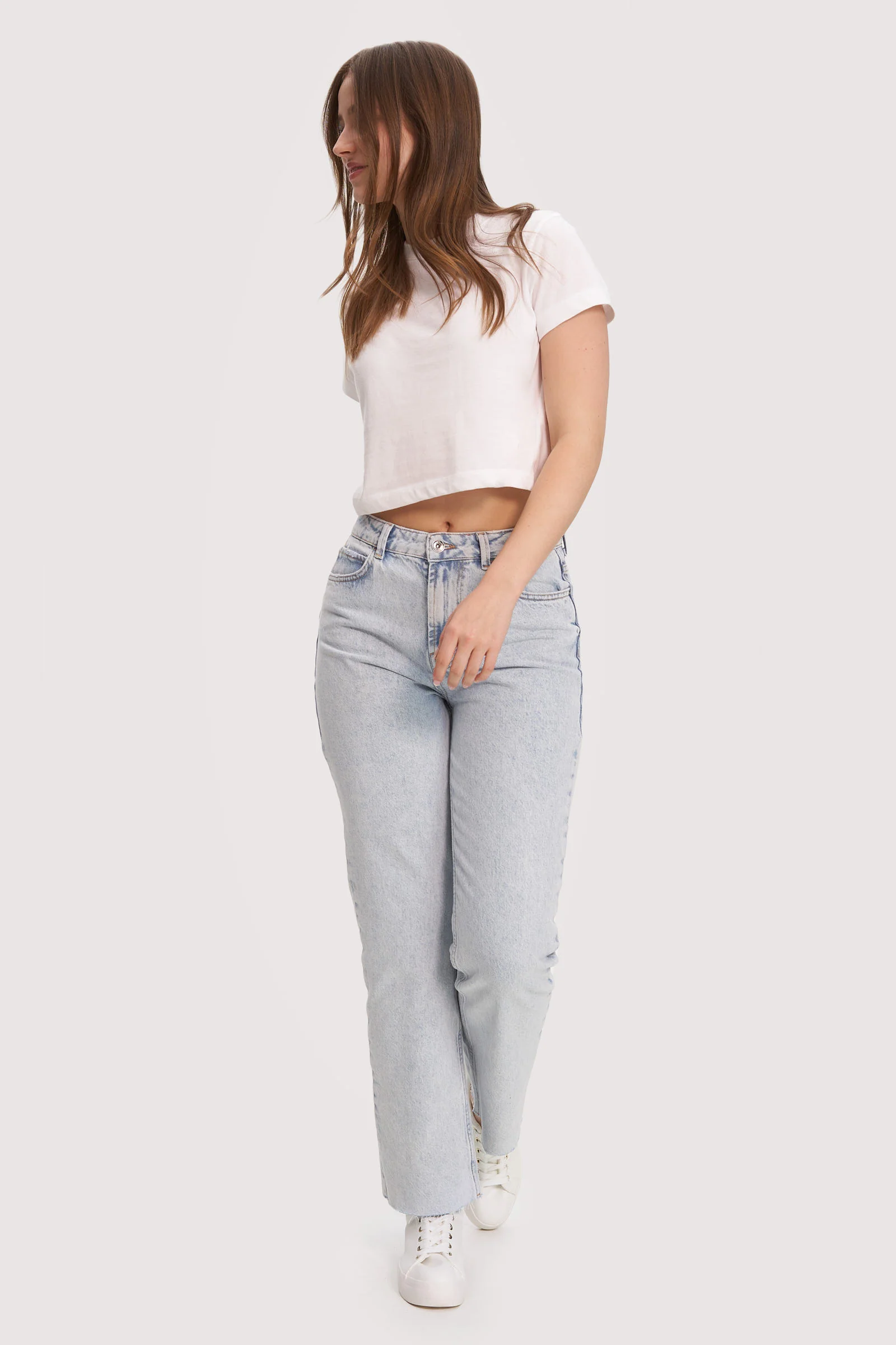 Tay - Image 3