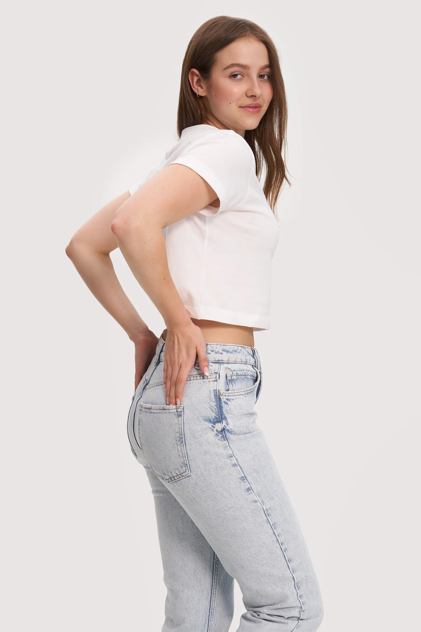 Tay - Image 4